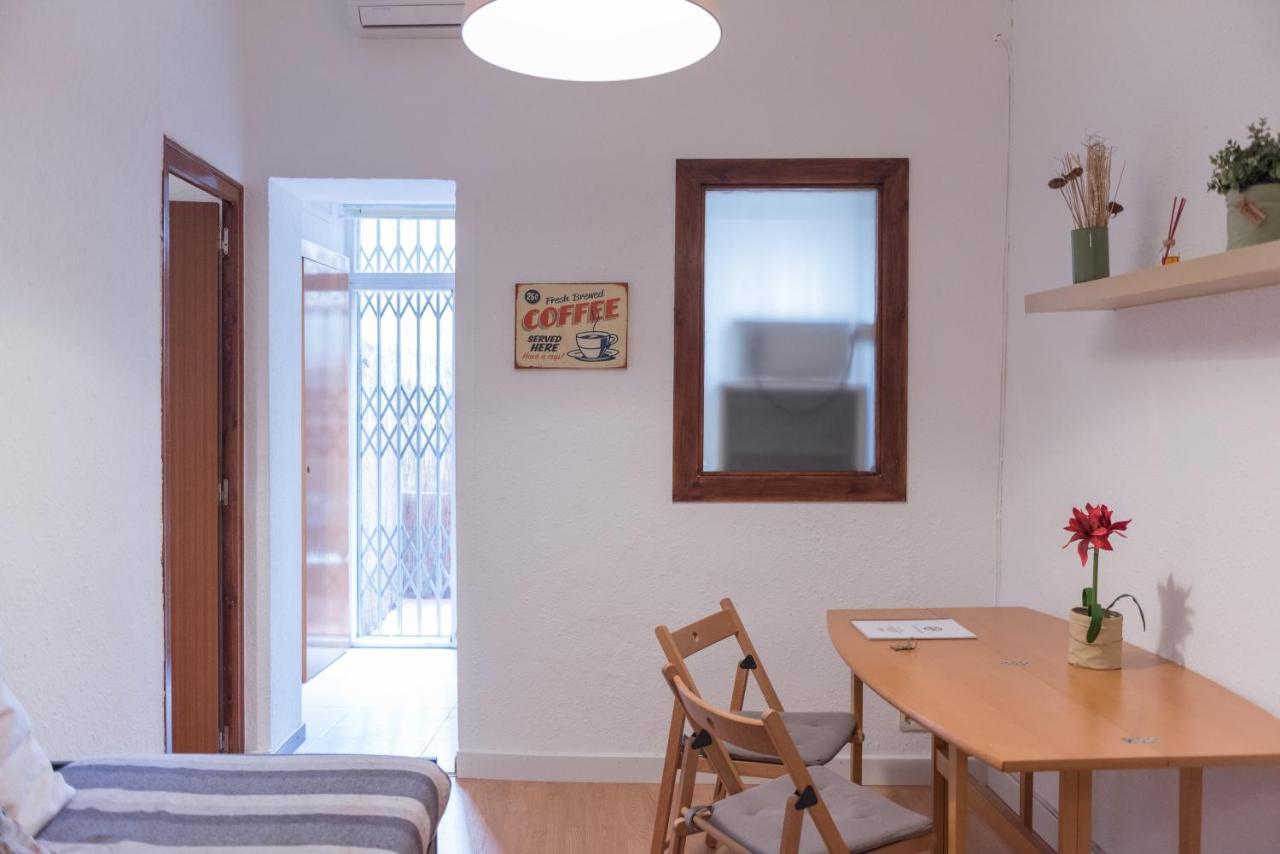 Sweet Bcn Studio With Terrace バルセロナ エクステリア 写真